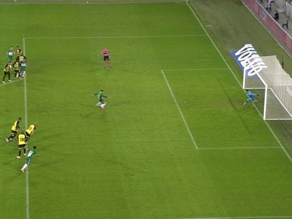 השער נפסל בגלל צללית של רגל