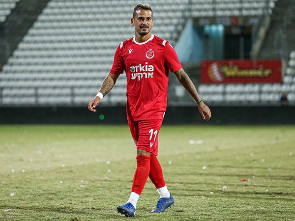 "מסוכן לו לחזור". מאור בוזגלו (צילום: מאור אלקסלסי)