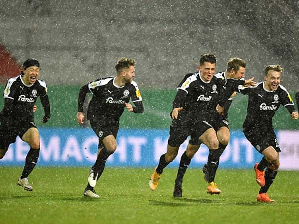 סנסציה בגביע הגרמני (getty)