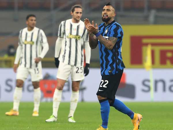 ארטורו וידאל.שער ראשון במדי אינטר (Getty)