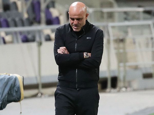 אבוקסיס עזב במפתיע (אלן שיבר)