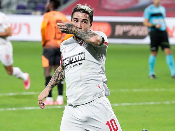 רוני לוי לא יחבק את ז'וסוואה אם יבצע עבירות משמעת (דני מרון)