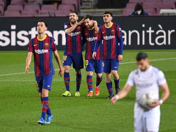 כיבד את המאורע החגיגי בהופעה לפנתיאון (GETTYIMAGES)