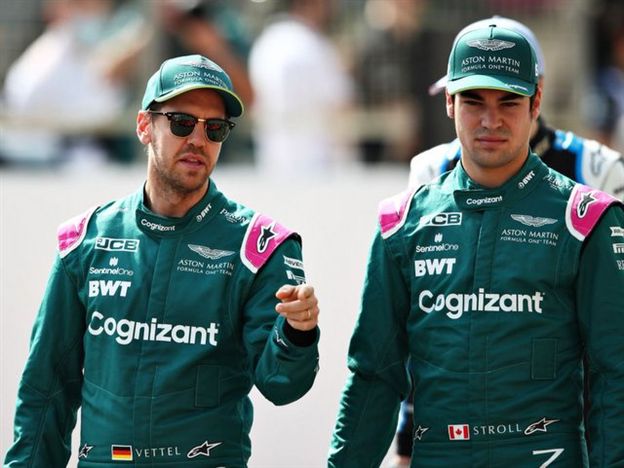 פטל במדי אסטון מרטין