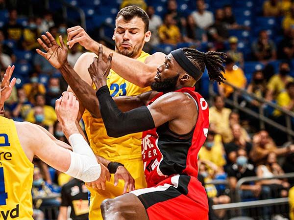 (מנהלת הליגה)