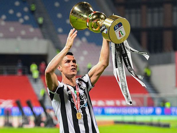 רונאלדו לא הורגש כל כך, אבל גם כן חגג זכייה (getty)