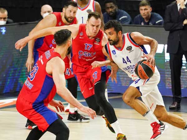 אנדולו פתחו נהדר (GETTY)