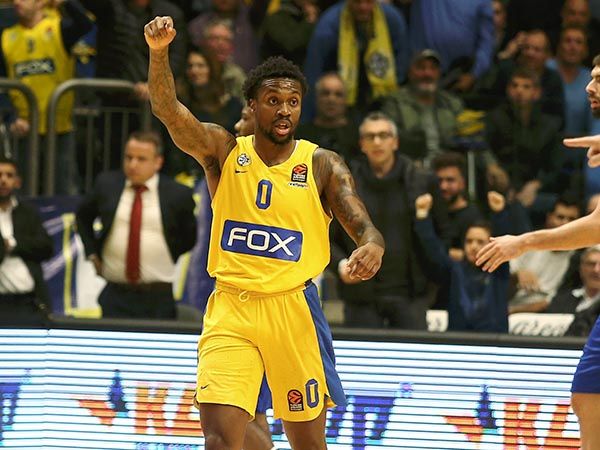 קנדריק ריי עשה את קפיצת המדרגה מנימברוק (אלן שיבר)