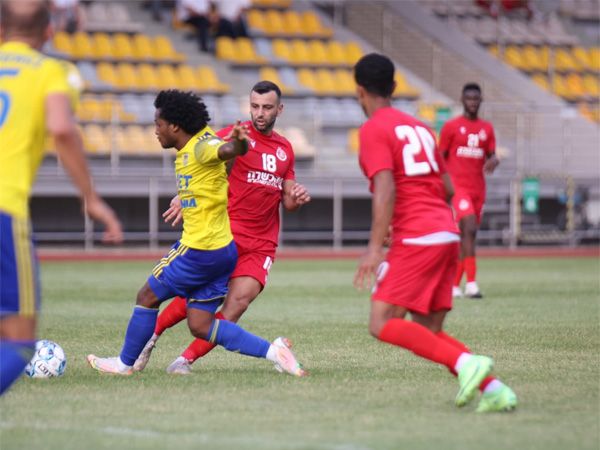 בצוות המקצועי לא מודאגים מההפסד (הפועל ת"א, רשמי)