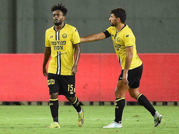 אלמוג כהן. מחשבות על פרישה (ברני ארדוב)