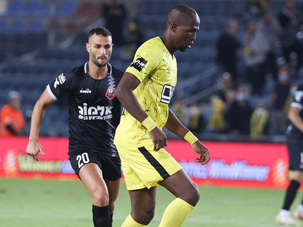 בעל הבית בקישור. מארה (דני מרון)