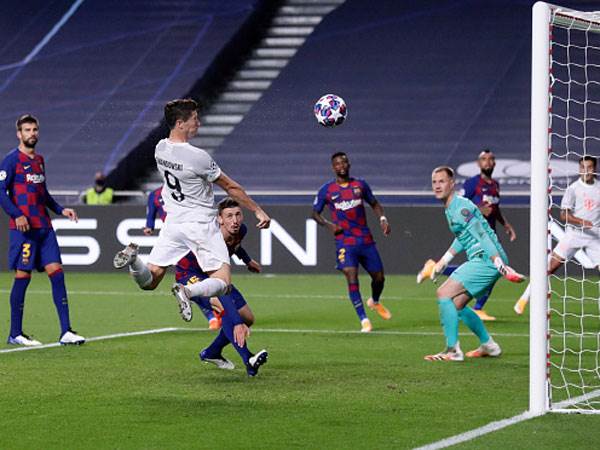 לבנדובסקי בתמונה מוכרת (Getty)