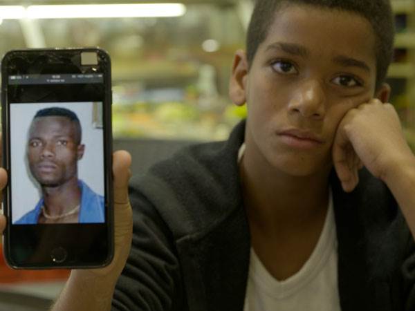 עידן והאבא. שמר על קשר מרחוק