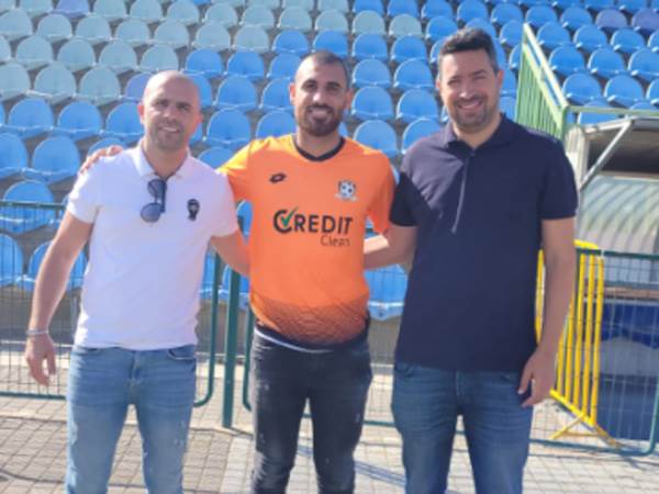 שיהיה בהצלחה. ריאן