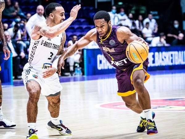 משחק סוליטי לרכז. רגלנד (באדיבות פיב''א)