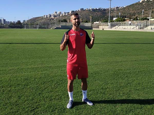 "מתגעגע למגרש". בן בסט (באדיבות הפועל חיפה)