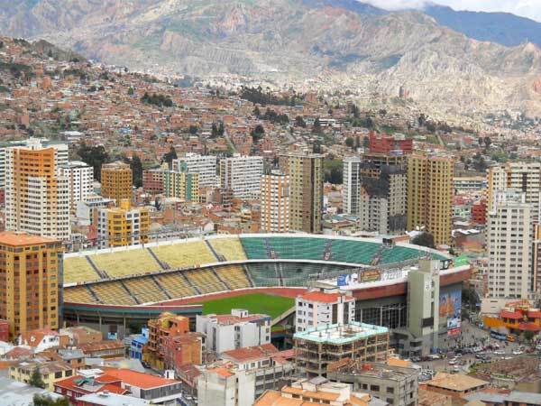 אצטדיון הרמנסו סיילס בבולביה