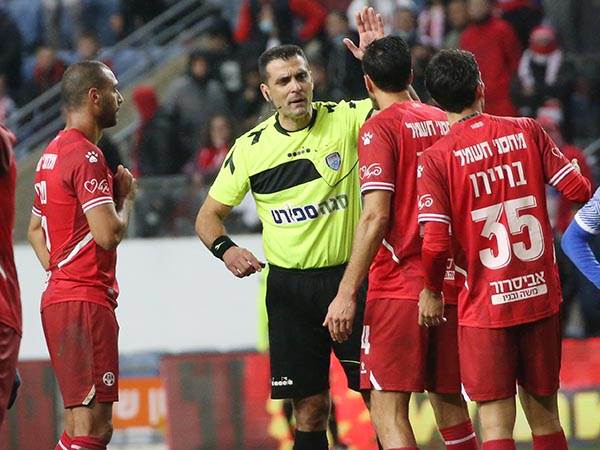 "צריך למות כדי לקבל פה פנדל" (אודי ציטיאט)