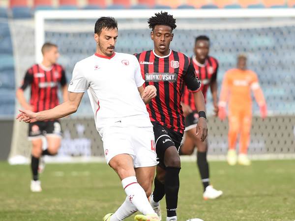 אלחמיד. בכותרת, מהסיבות הלא נכונות (ברני ארדוב)