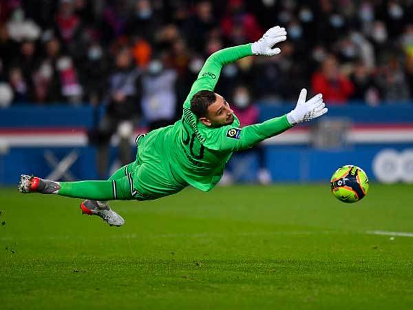 "עדיין בעד מילאן" (GETTY)