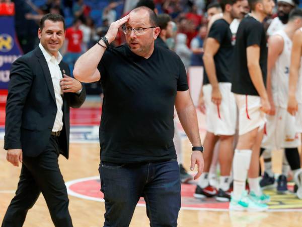 הראל. "לפעמים הייתי נכנס לחדר ההלבשה ומתנהג כמו בן ז***" (אלן שיבר)