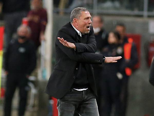 ניר קלינגר. הבעלים התנצל בפניו (אלן שיבר)