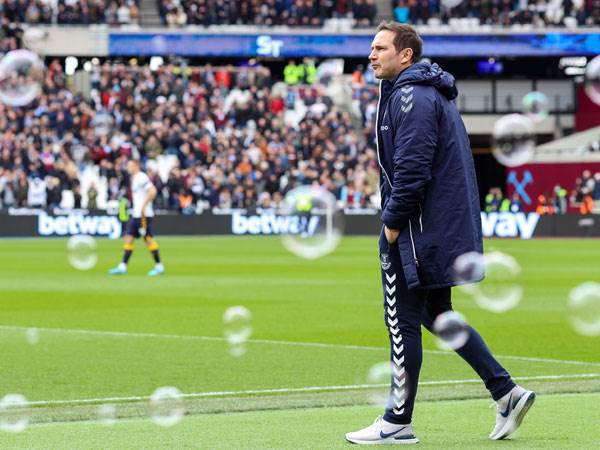 עתיד לוט בערפל. למפארד (Getty)