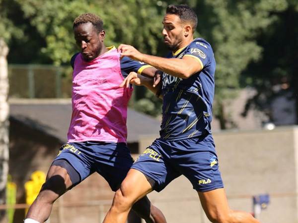 ייאבקו על מקום (באדיבות האתר הרשמי של מכבי ת"א)