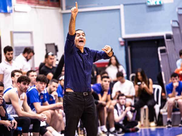 "כולם תרמו מעצמם". אהרוני (יעל אמסילי)