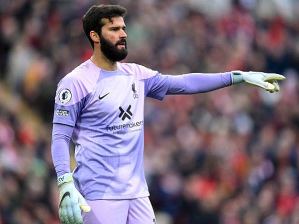 מהמצטיינים בניצחון על סיטי. אליסון בקר (Laurence Griffiths/Getty)