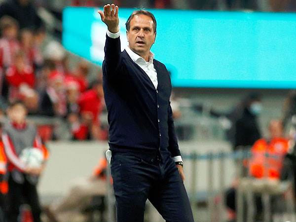 חוזר לליגה. לוי (אלן שיבר)