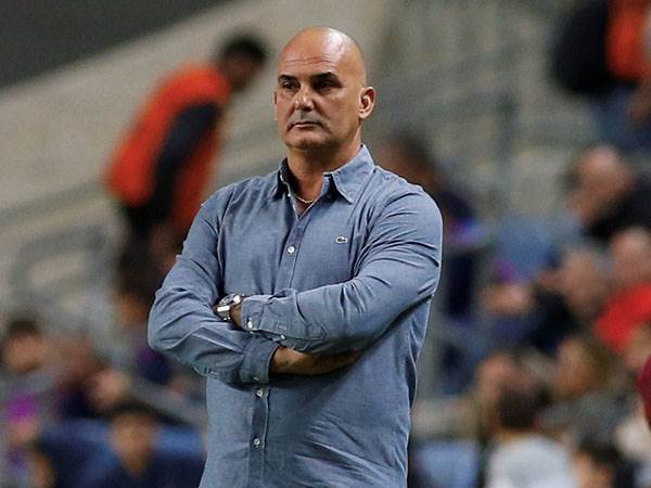 אלון חזן. המאמן מתכנן רוטציה רחבה (אלן שיבר)