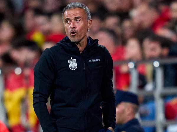 לואיס אנריקה. בונה לטווח ארוך (Photo by Alex Caparros/Getty Images)