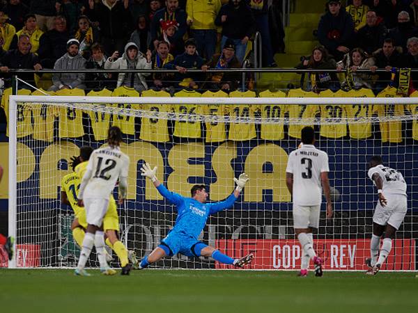 צ'וקווזה הכפיל לפני ההפסקה (Getty)