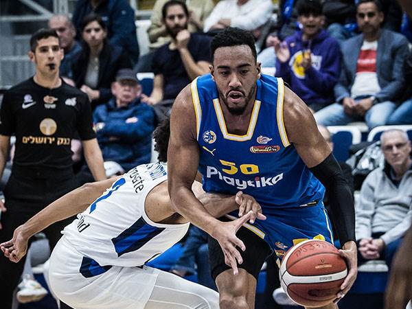 "השחקנים הגיבו טוב" (עודד קרני)