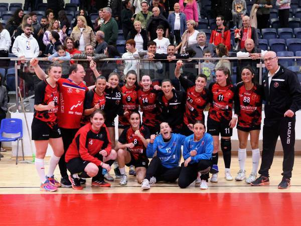 פתיחה מוצלחת לאדומות (קרדיט: הדר ואן קולא, איגוד הכדוריד)