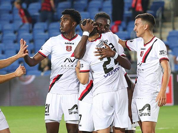 שמחה גדולה בבירה (דני מרון)