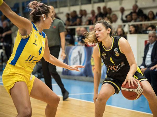 קרדיט: עודד קרני, מנהלת ליגת העל לנשים