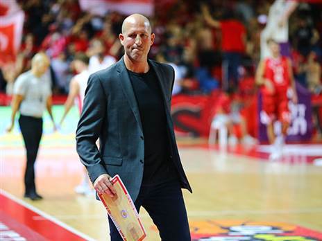 "מתייחסים למשחק ברצינות". פלג (לירון מולדובן)