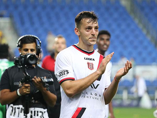 אופטימיות זהירה לגביו. בדש (דני מרון)