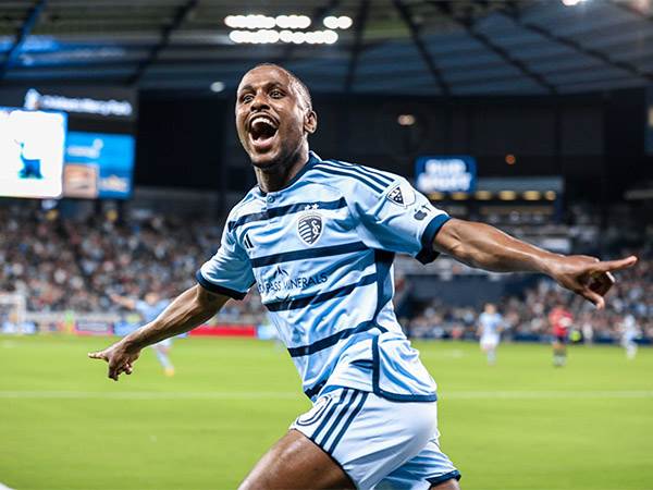 (Sporting Kansas City)