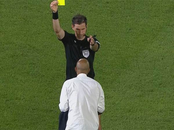 הכרטיס הצהוב ללוזון