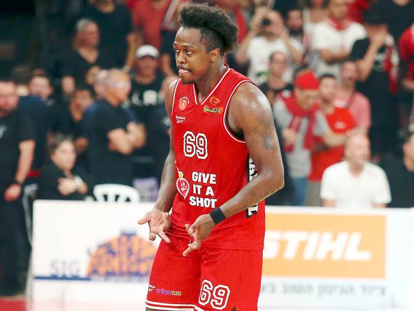 "לא הבטחתי לבראון שהורטון ישאר". (אלן שיבר)