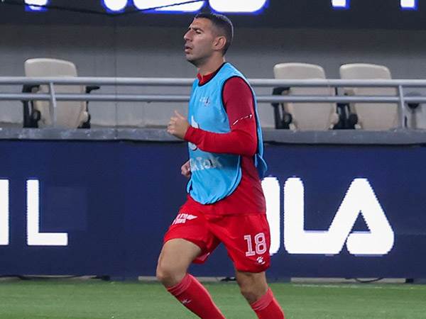 דרישות גבוהות. טיבי (דני מרון)