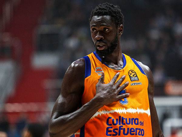 מצטרף לחבורה של דז'יקיץ' (GETTY)