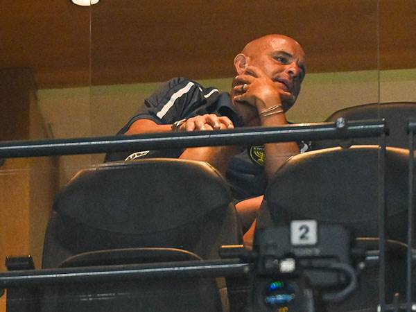 כאב ראש (ברני ארדוב)