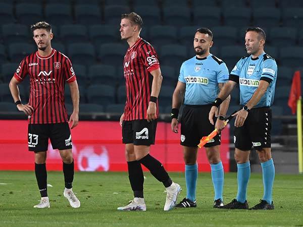 "כל נקודה חשובה" (ברני ארדוב)