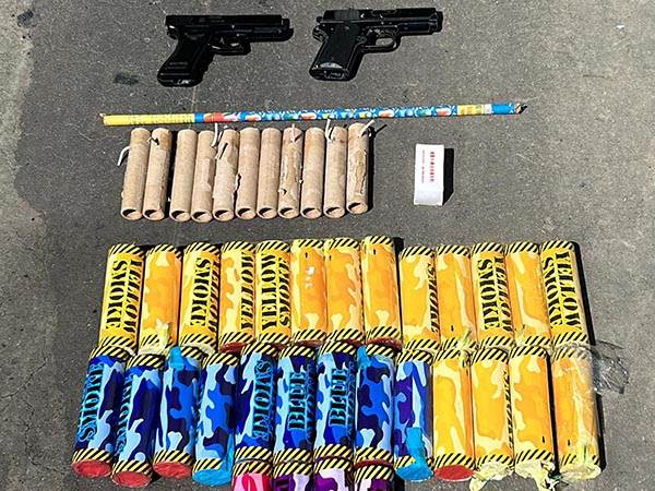 חלק מאמצעי הלחימה שנתפסו