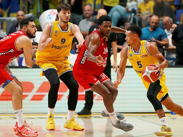 העונה תפתח בנובמבר? (אלן שיבר)