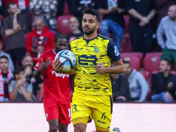 ריינה הסתפקה בשני שערים בצד השני (צילום: דני מרון)